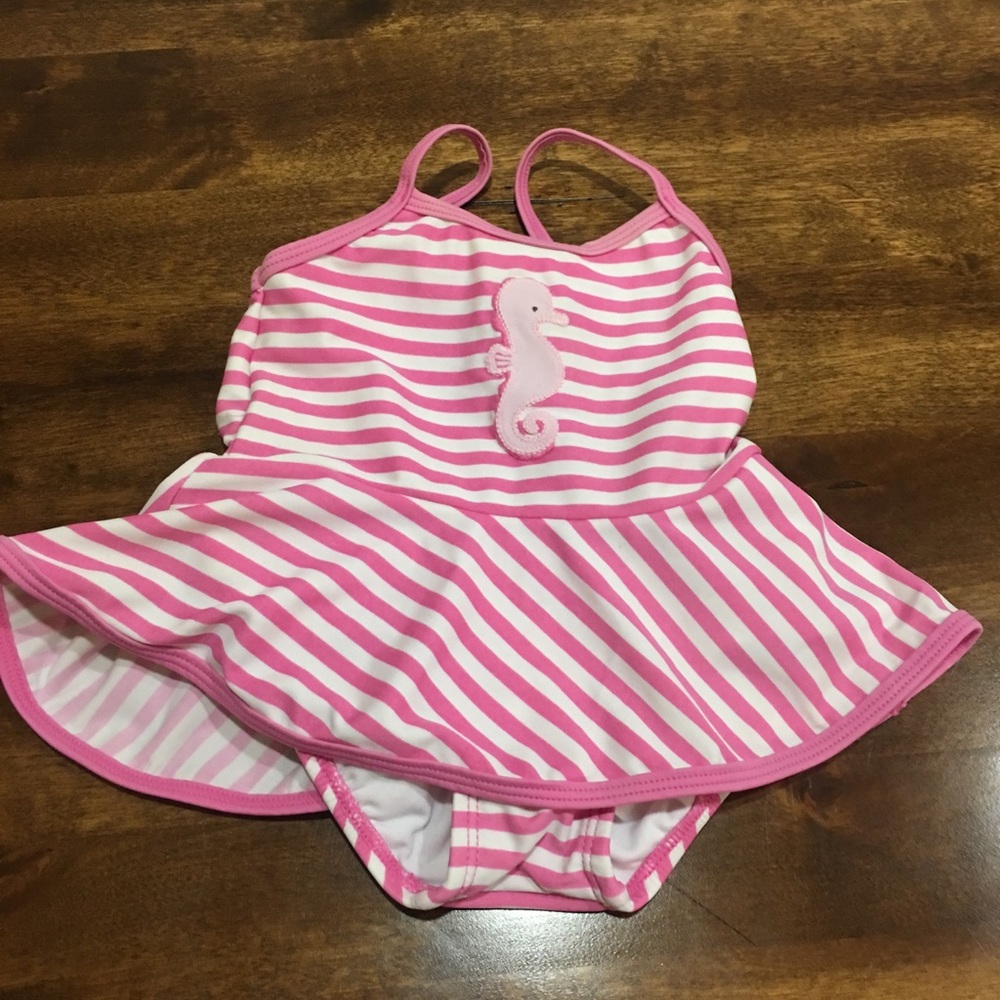 Swim suit